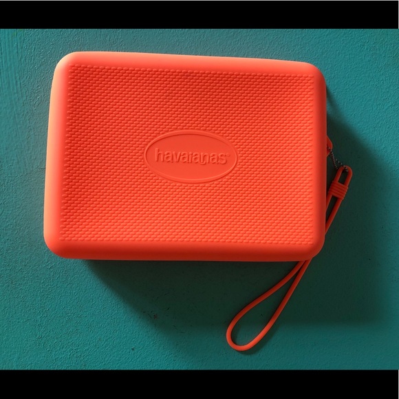 havaianas necessaire bag